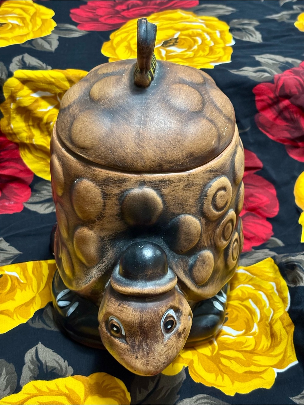 Brown Turtle Cookie Jar - Decorative Home Art Canister
Note: See Minor chipped